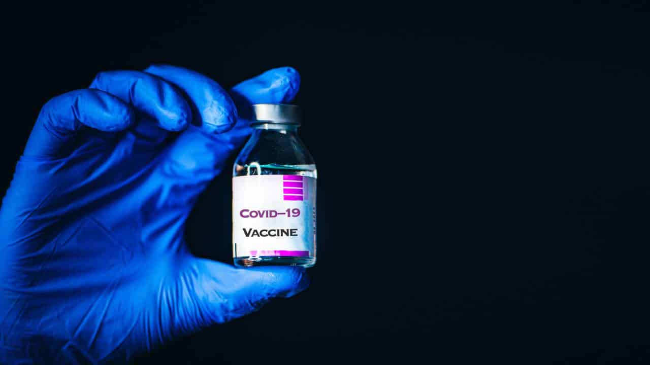 新冠病毒疫苗研發賽：可預見的未來專利戰雲密佈
